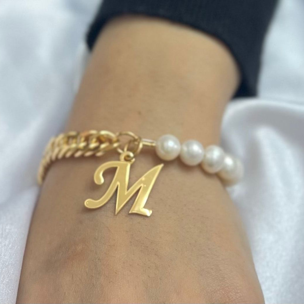 سوار حرف مخصص مع لؤلؤ طبيعي