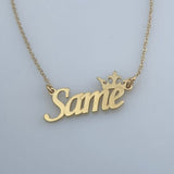 قلادة اسم ملكية مع تاج